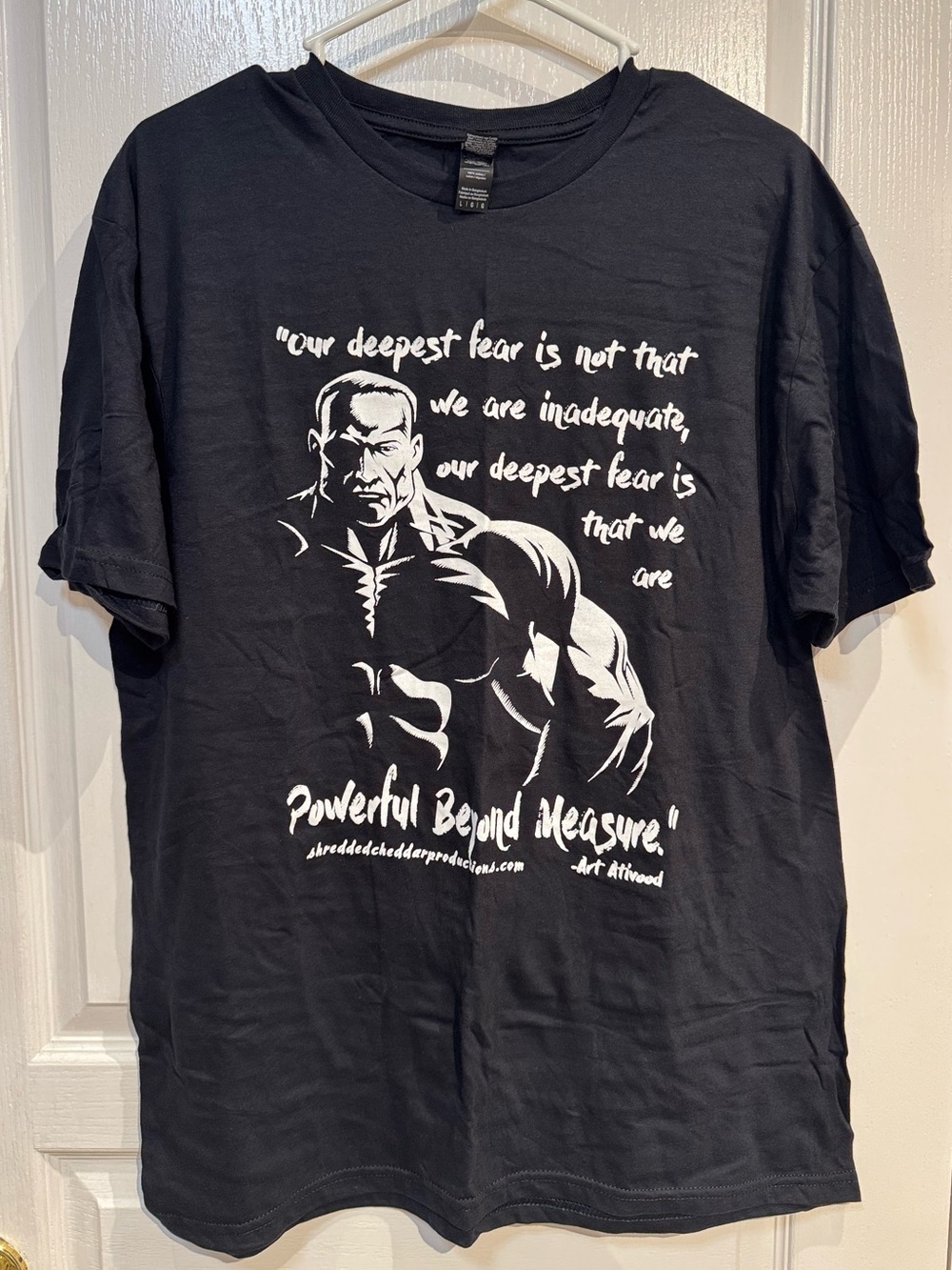 NWOT Men's Black Graphic Motivational T-Shirt